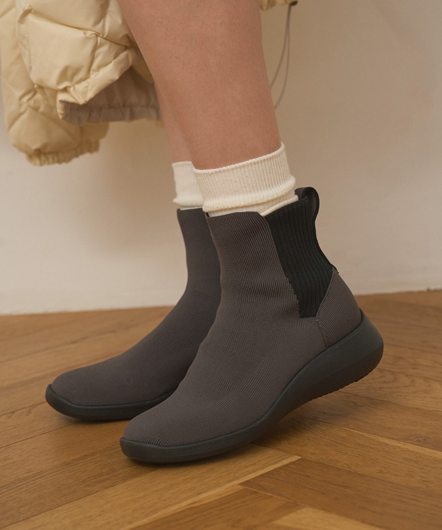 スニーカーブーツ