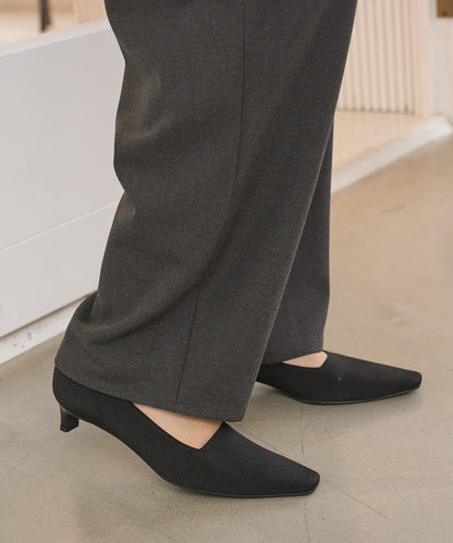 スクエアトゥ パンプス