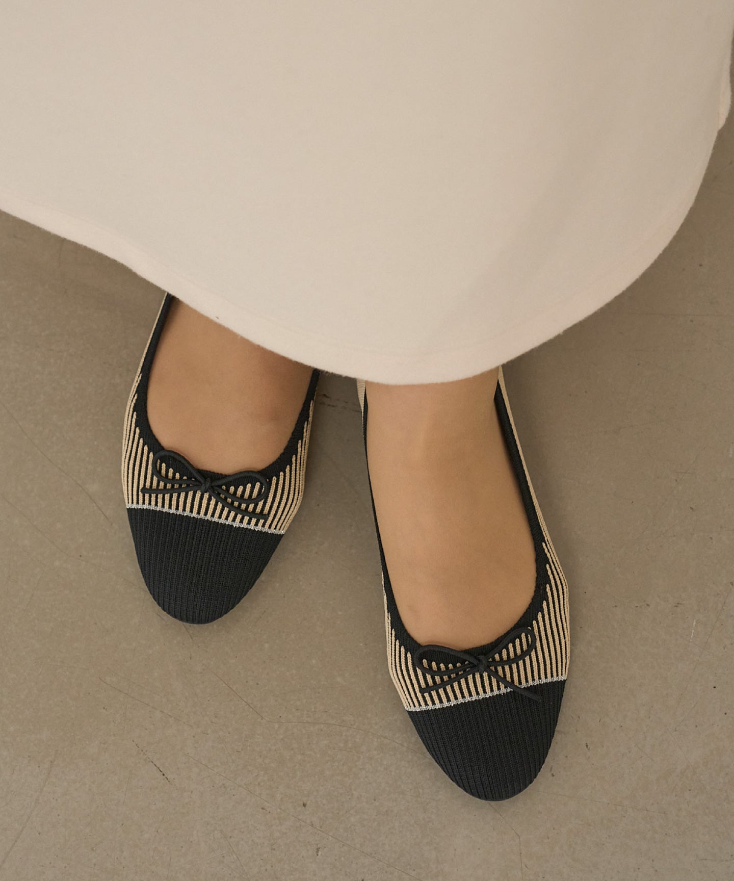 ラウンド バイカラー バレエ パンプス