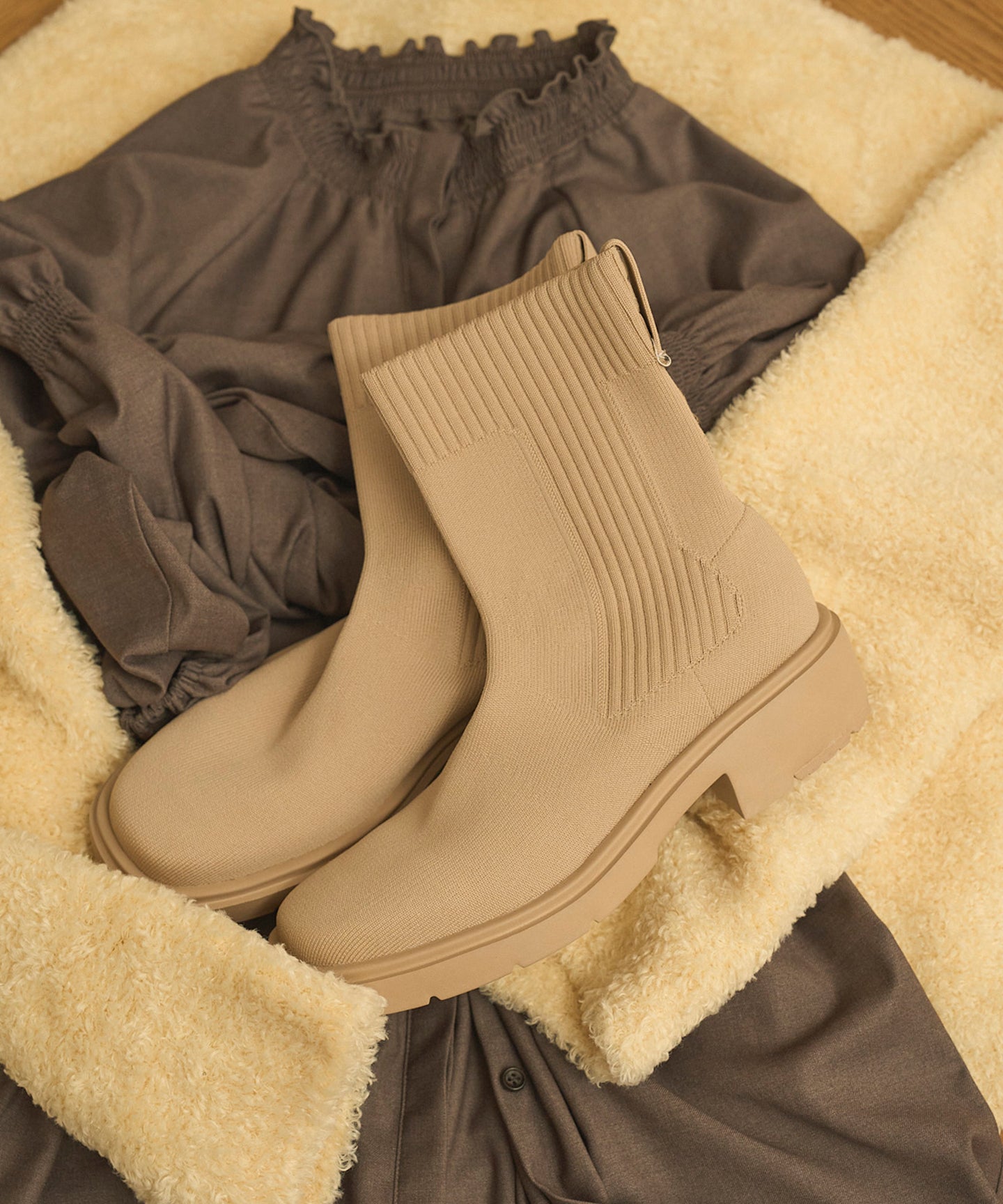 サイドゴアブーツ