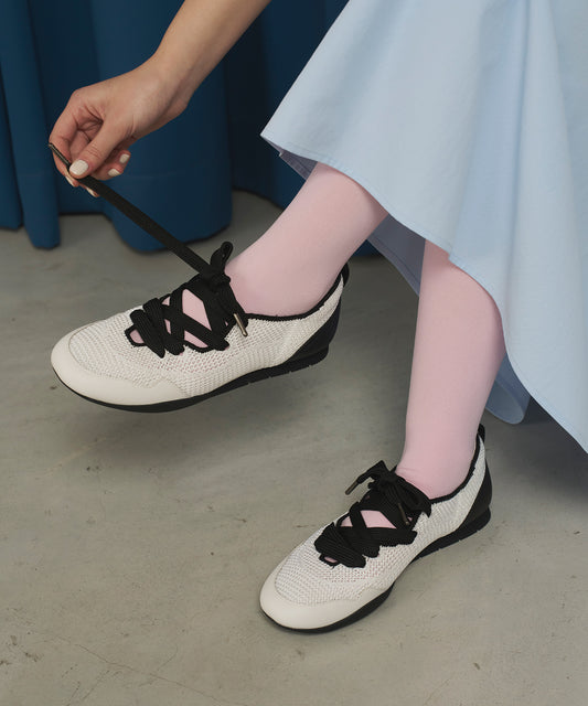 ロープロ リボン スニーカー