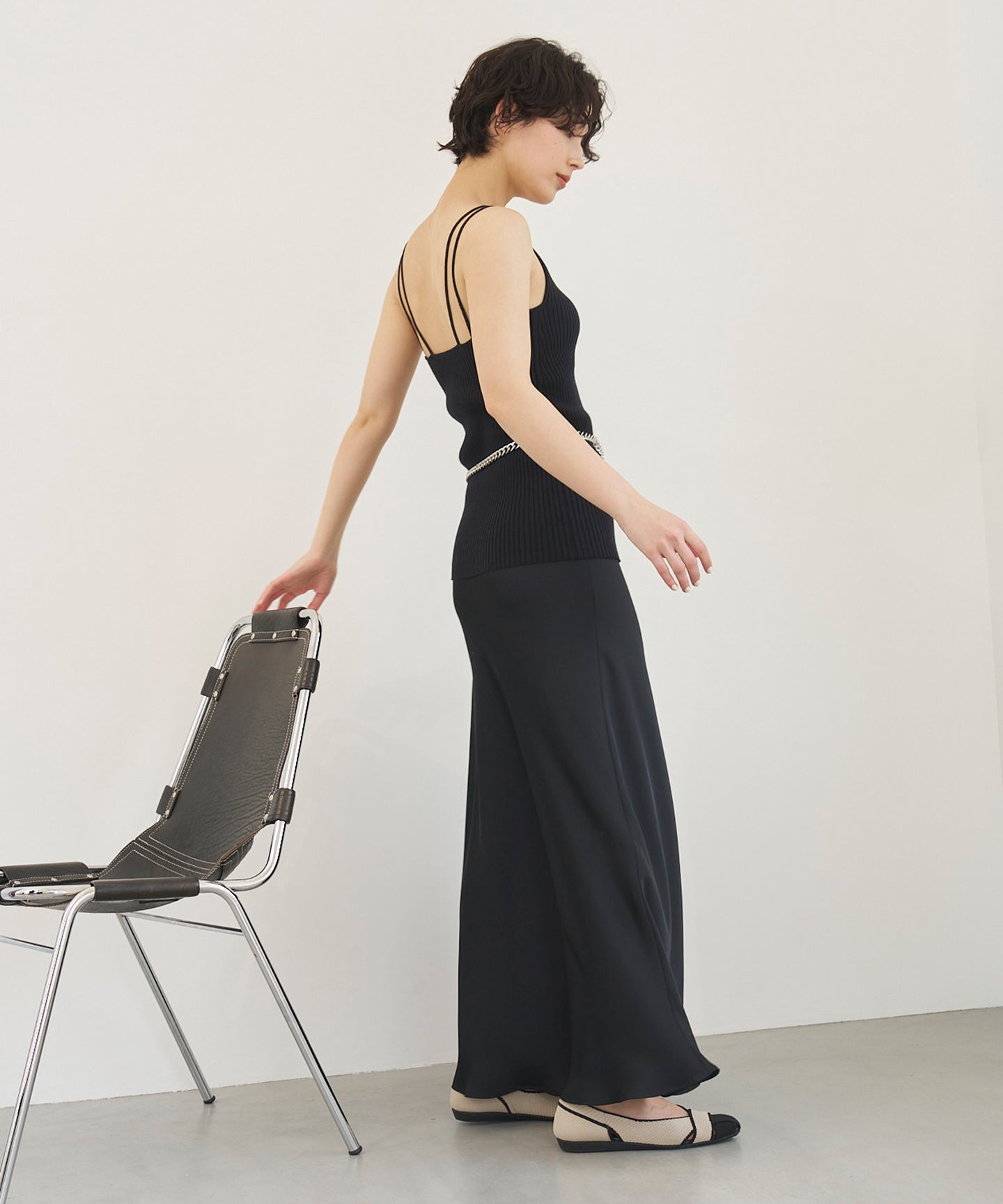 スクエア グルカ パンプス