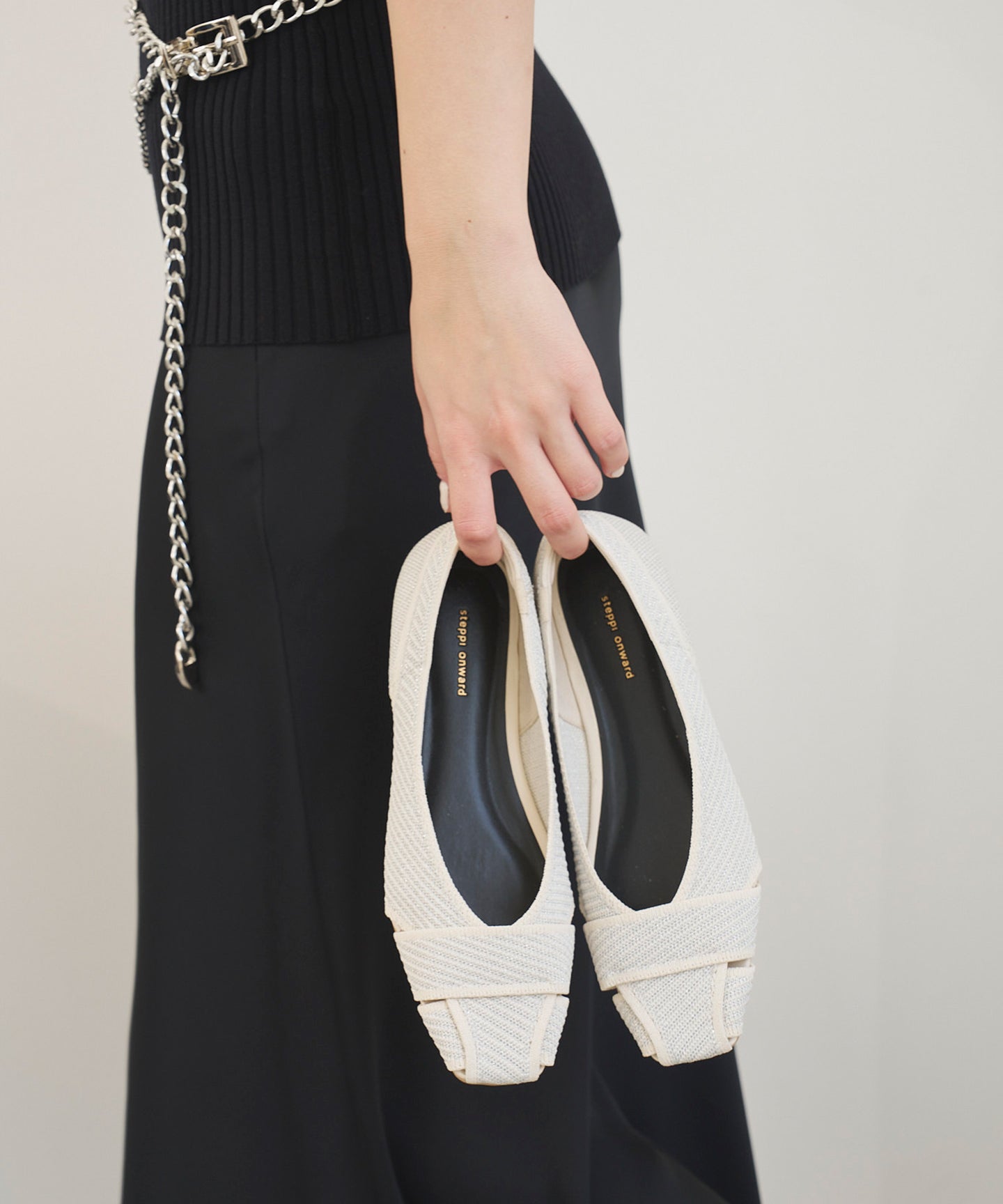 スクエア グルカ パンプス