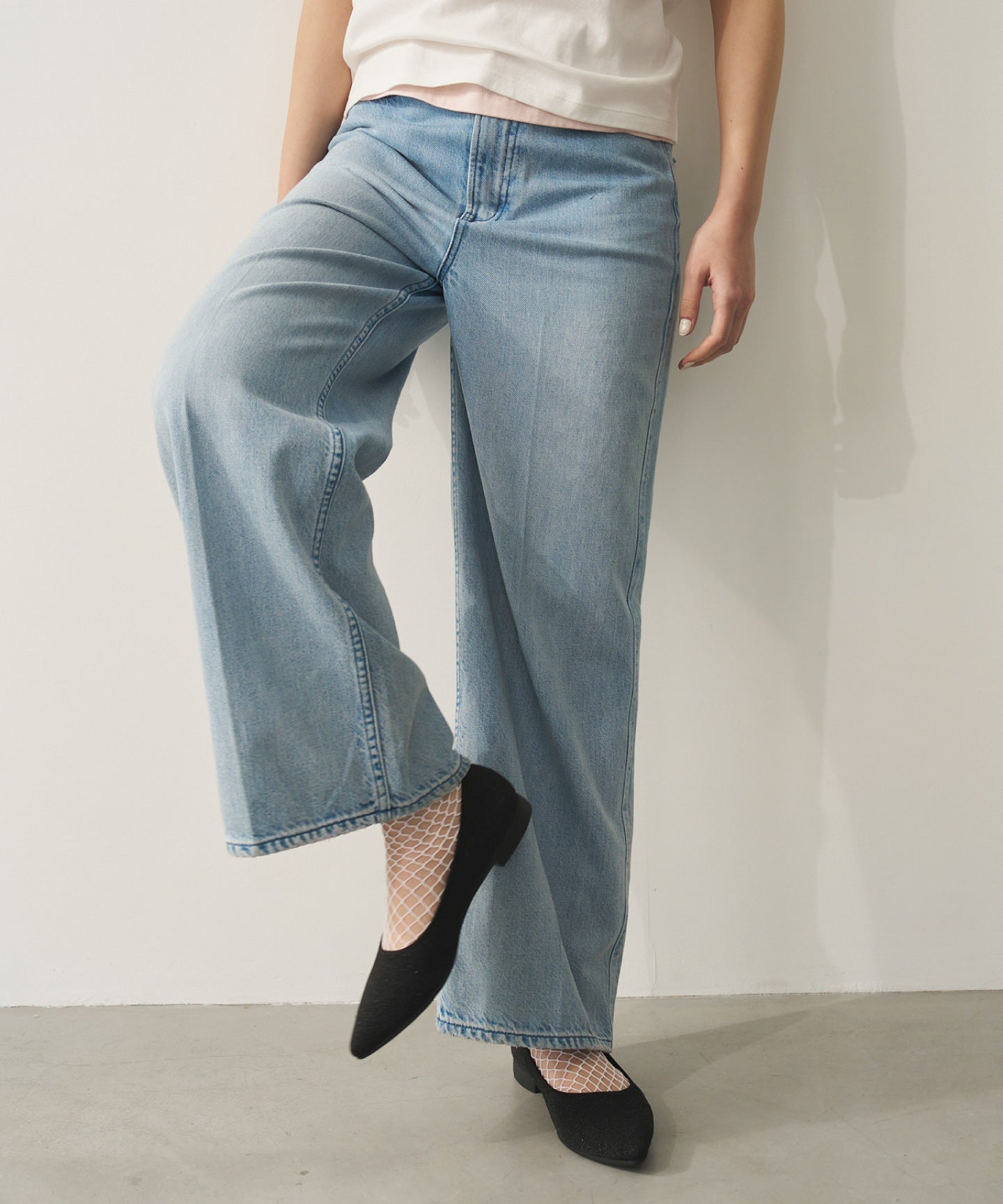 フォルム フィット ポインテッド パンプス