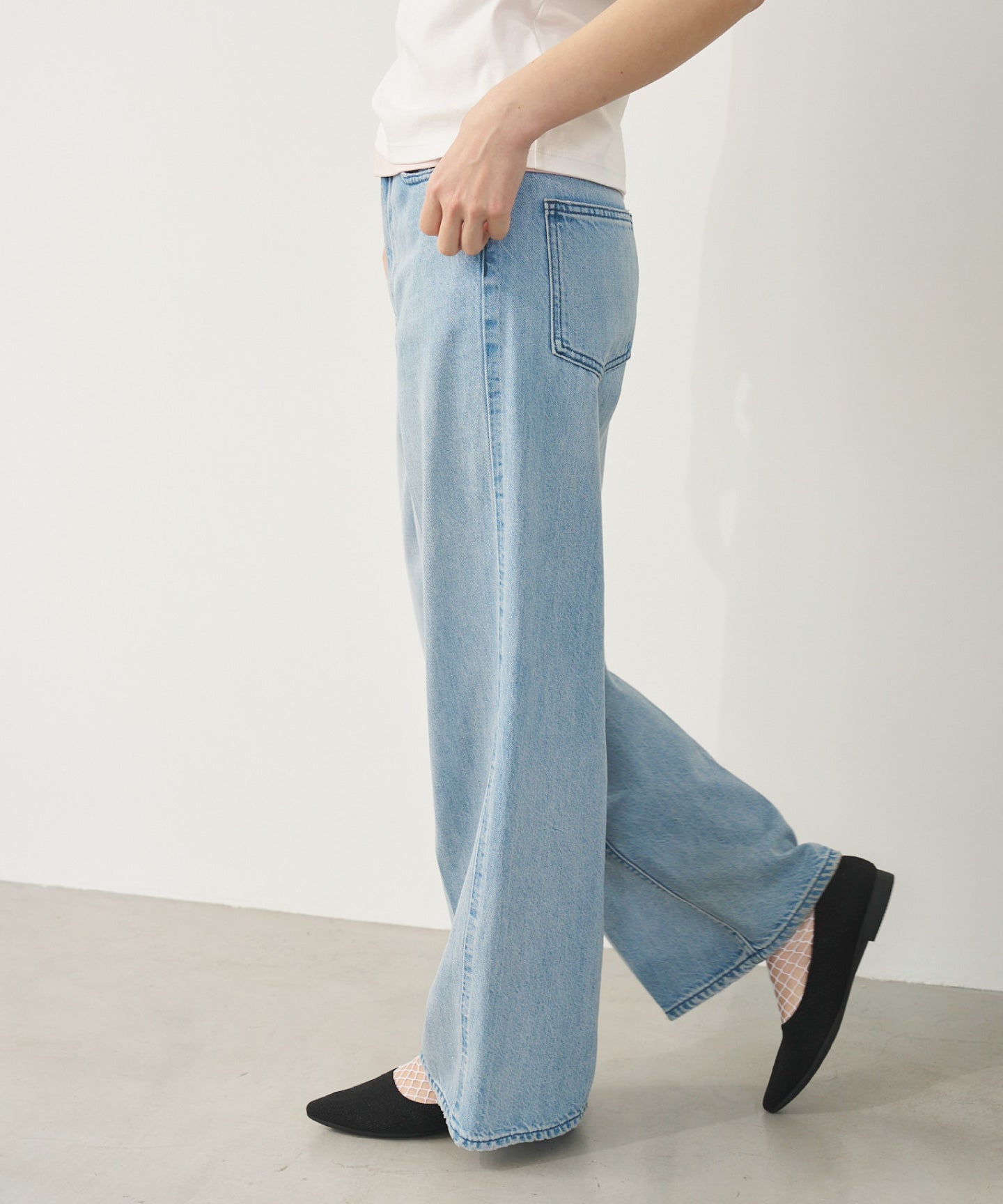 フォルム フィット ポインテッド パンプス