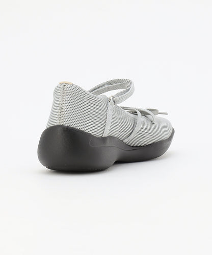 バレエ スニーカー