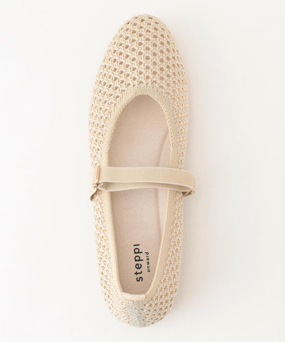 アイボリー（002）