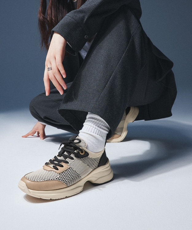 ベージュ（033）