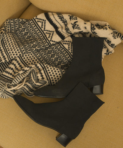 ローヒールブーツ