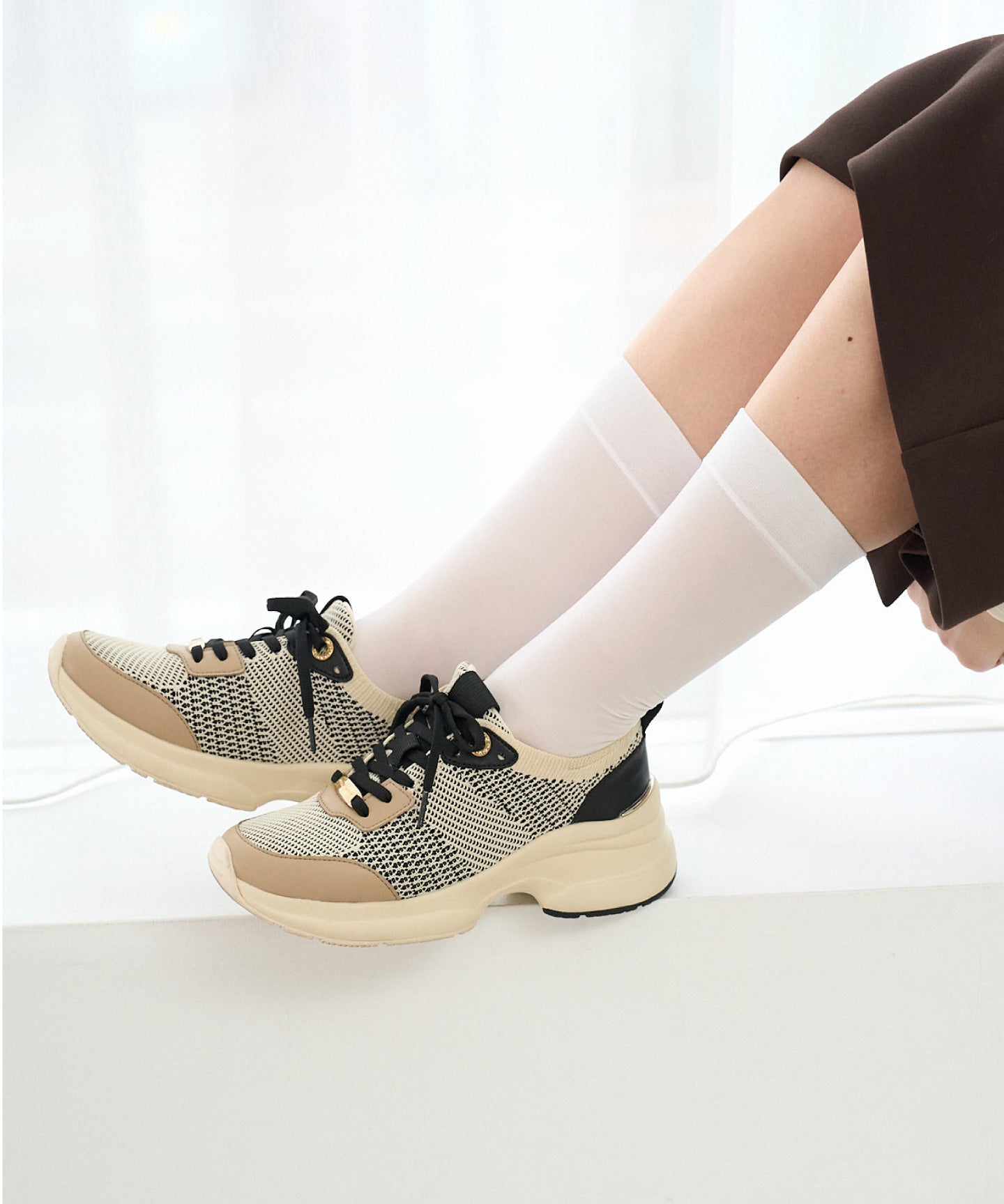 ボリュームソール スニーカー