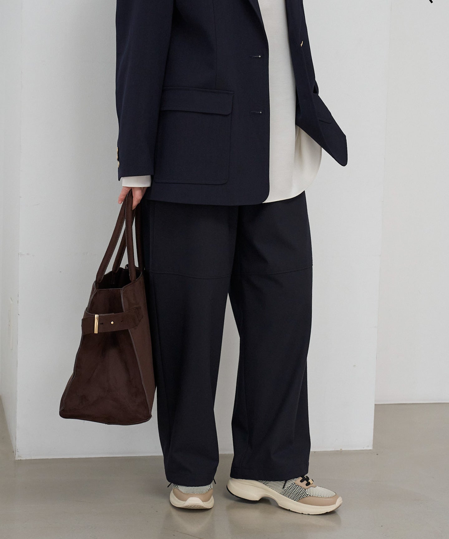 ボリュームソール スニーカー